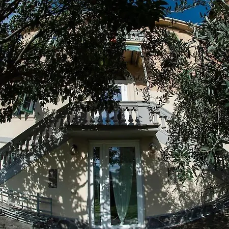 Lägenhet Casa Ale 5 Terre Con Giardino